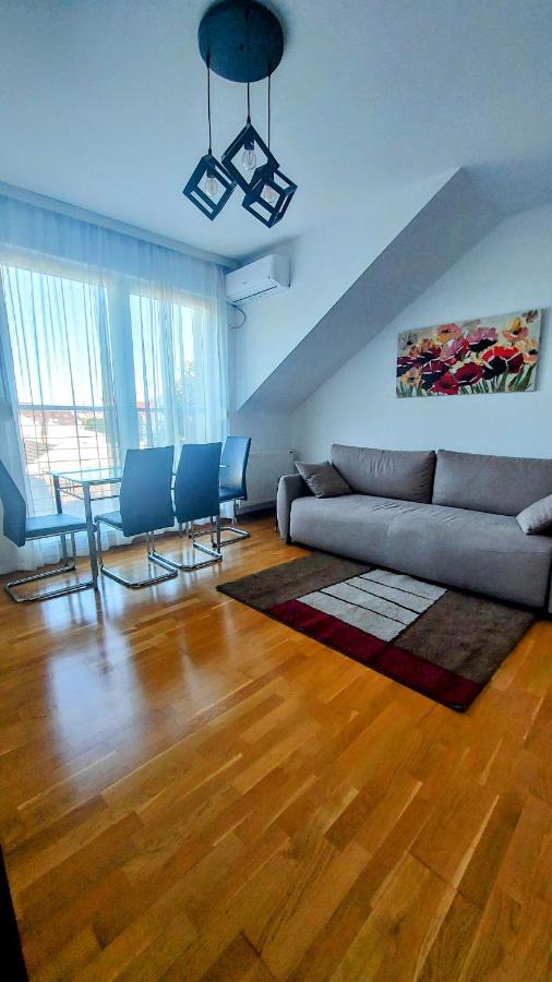 Apartments Neo Novi Sad Exterior foto